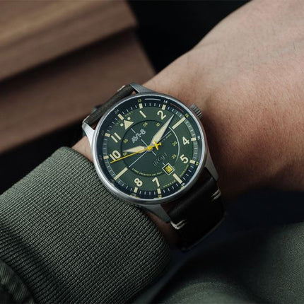 AVI-8 Hawker Hurricane Kent Automatic Hampshire Leather Strap Green Dial AV-4094-03 Men's Watch